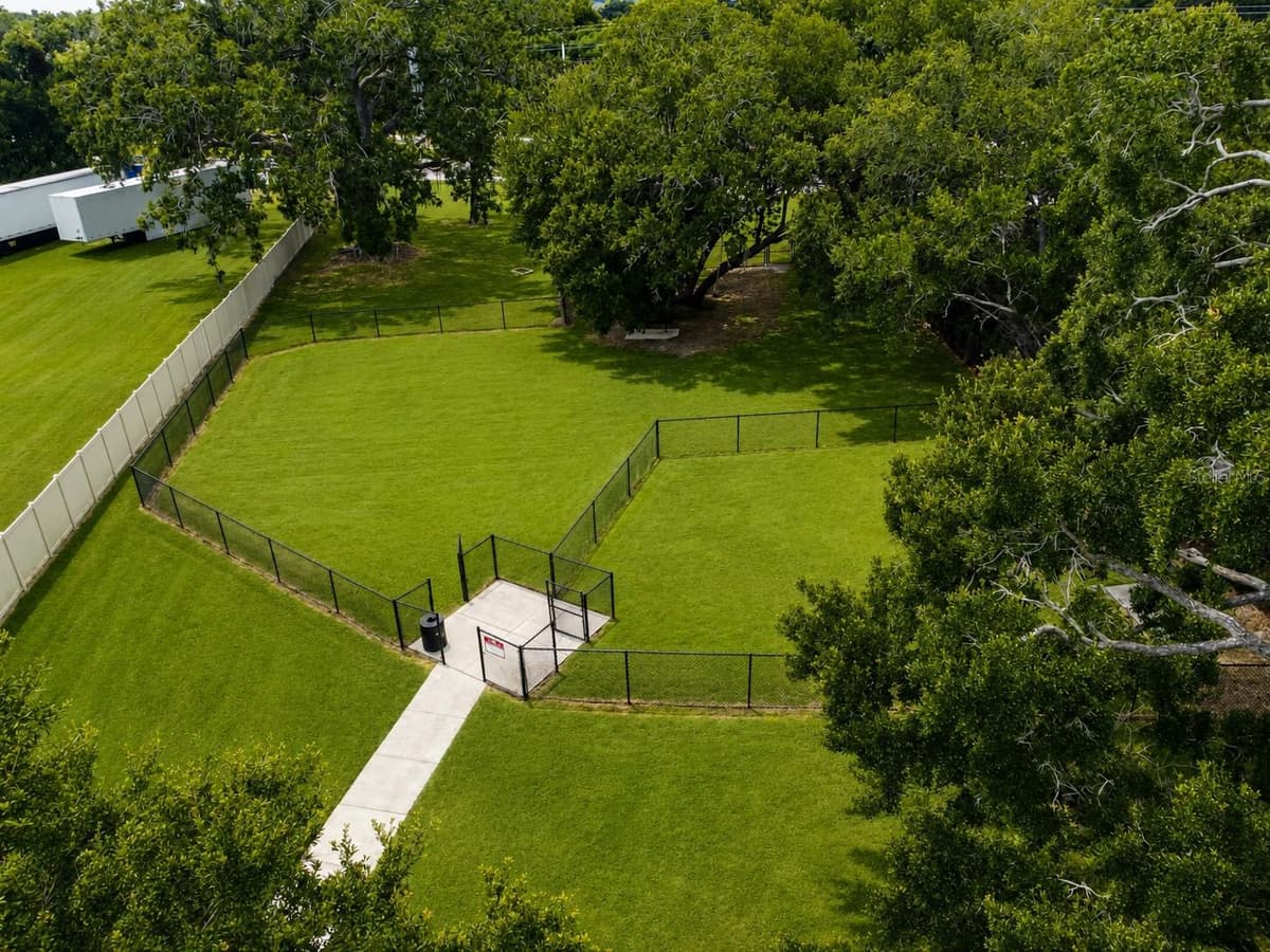 2824 NOBLE CROW DRIVE — photo 48 of 50