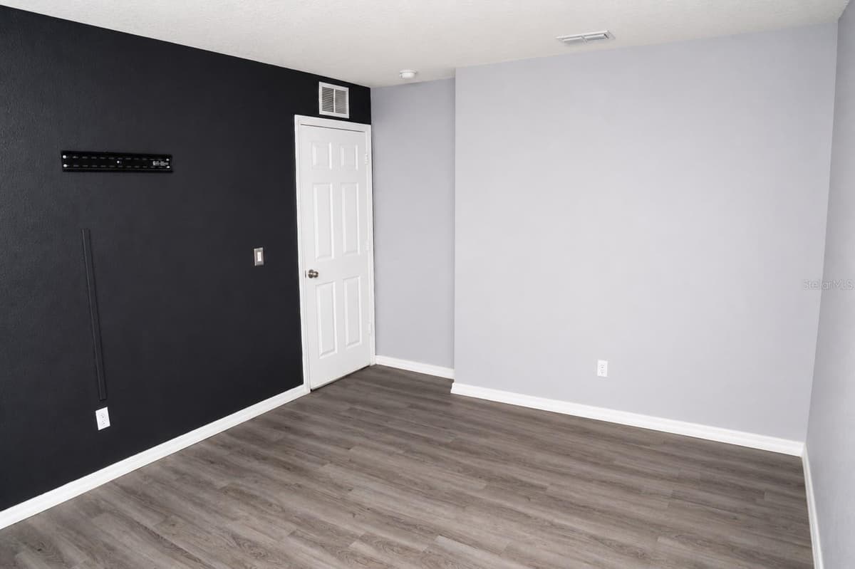 2824 NOBLE CROW DRIVE — photo 36 of 50