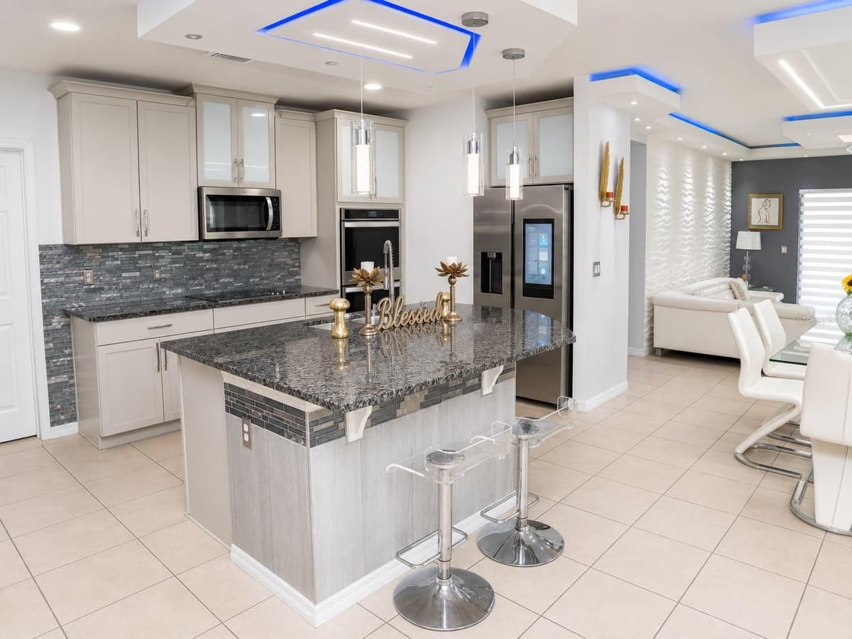 2824 NOBLE CROW DRIVE — photo 11 of 50
