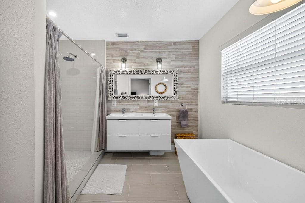 4601 CLARK AVENUE — photo 19 of 38