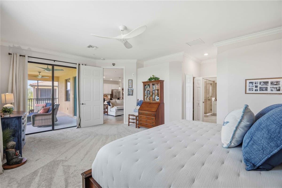 10821 TARFLOWER DRIVE — photo 45 of 99