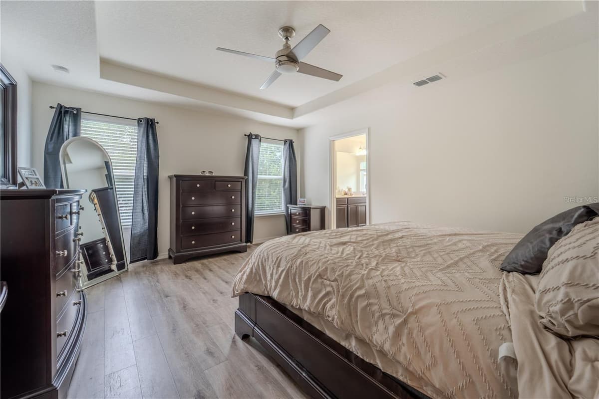 4024 BLAZEWATER COURT — photo 18 of 38