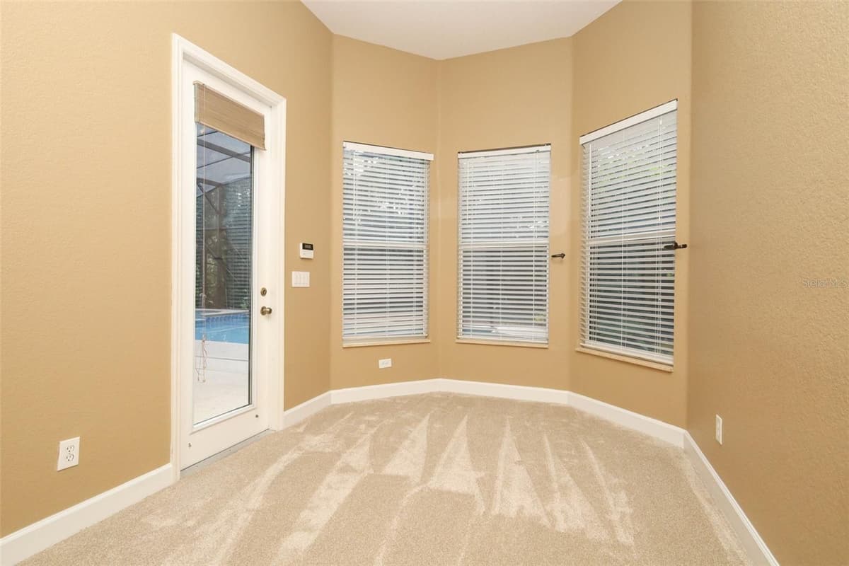 11712 RAMBLING OAK BOULEVARD — photo 18 of 84