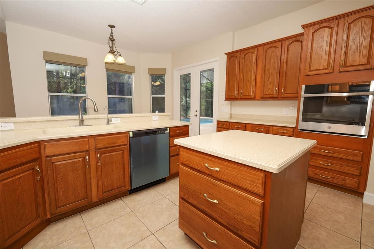 11712 RAMBLING OAK BOULEVARD — photo 32 of 84