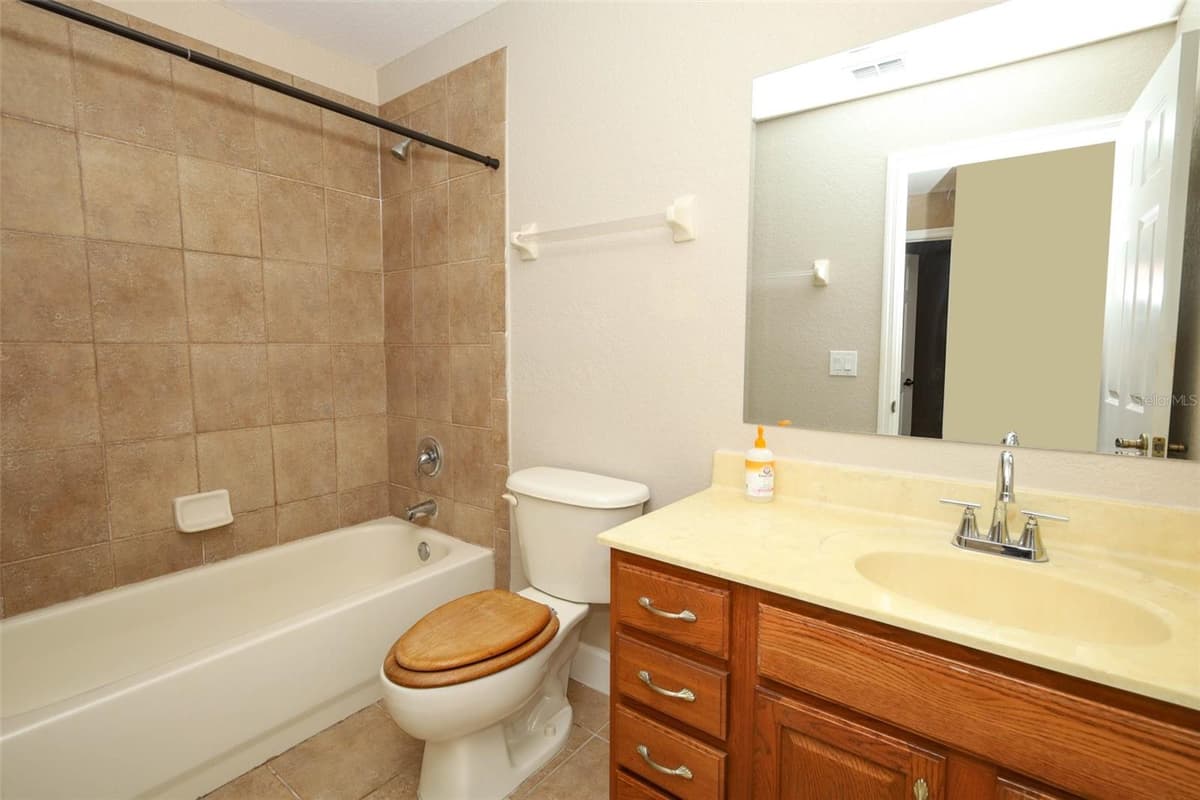 11712 RAMBLING OAK BOULEVARD — photo 48 of 84
