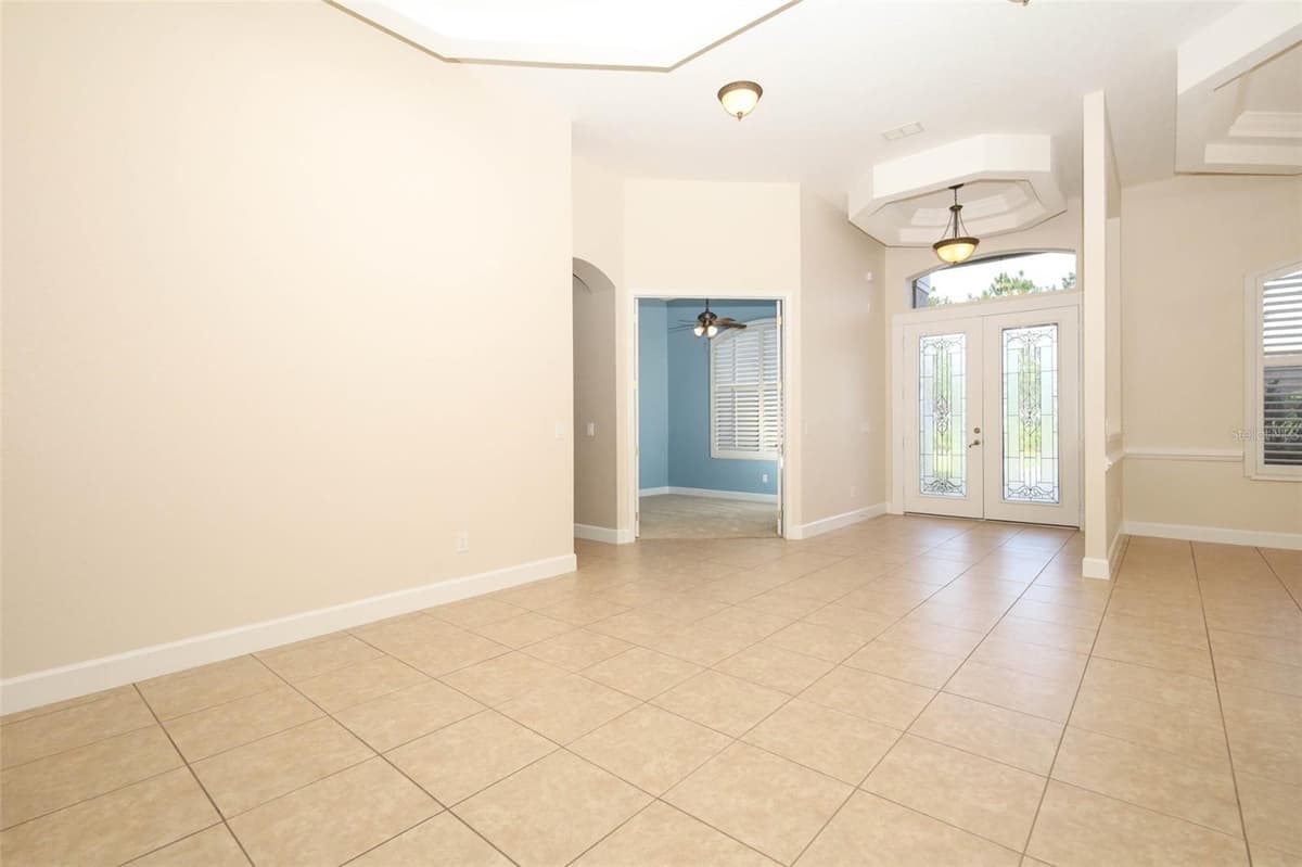 11712 RAMBLING OAK BOULEVARD — photo 12 of 84