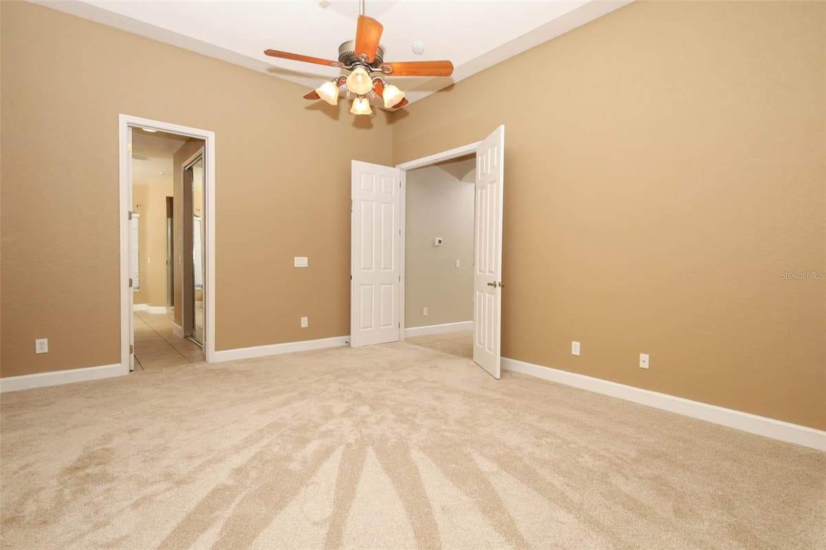 11712 RAMBLING OAK BOULEVARD — photo 20 of 84