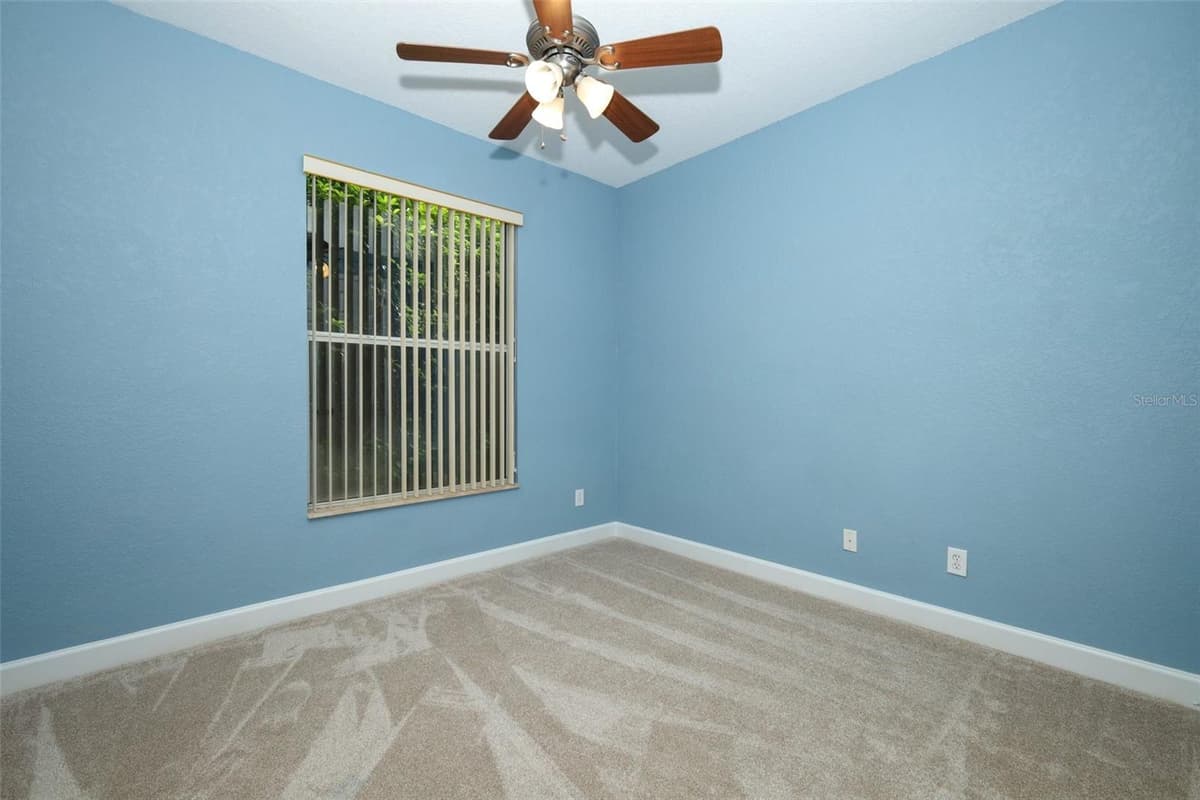 11712 RAMBLING OAK BOULEVARD — photo 42 of 84