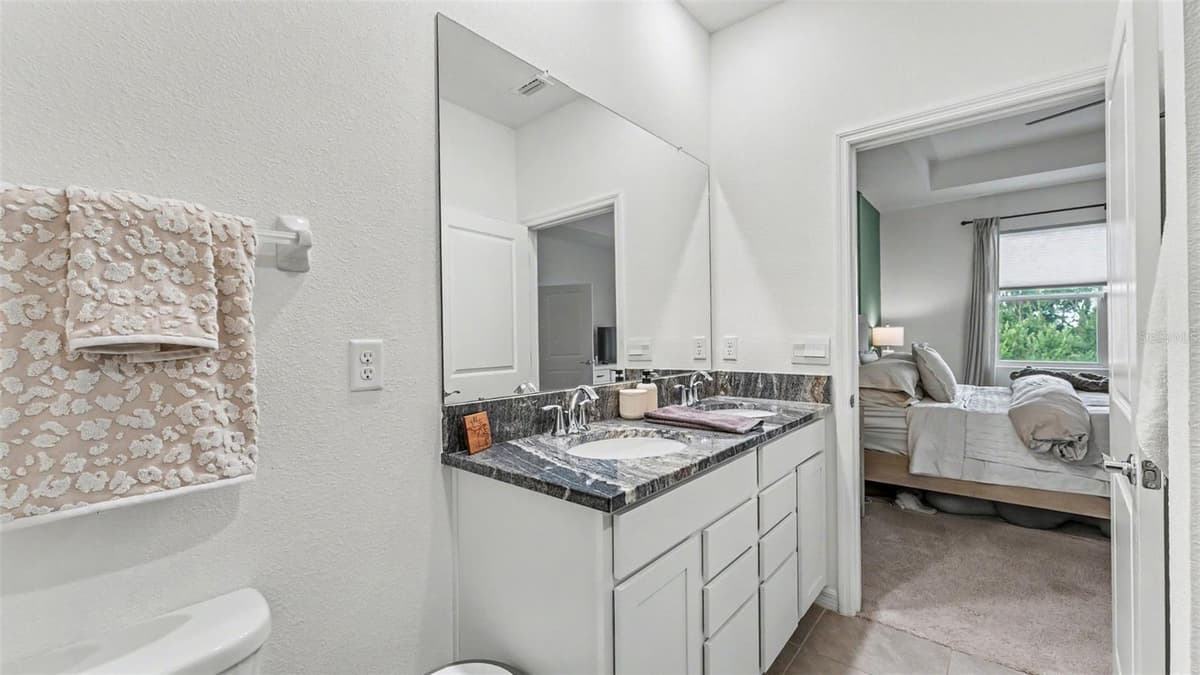 3817 STORMY THISTLE PLACE — photo 17 of 39