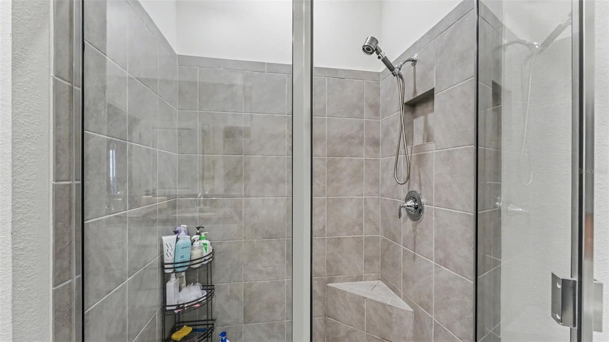 3817 STORMY THISTLE PLACE — photo 18 of 39