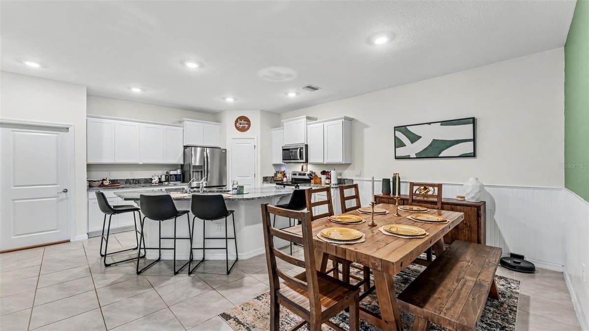 3817 STORMY THISTLE PLACE — photo 3 of 39