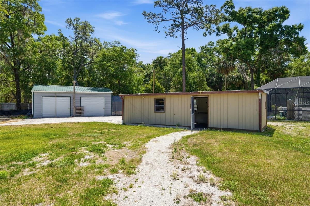 2295 STONEBROOK DRIVE — photo 39 of 63