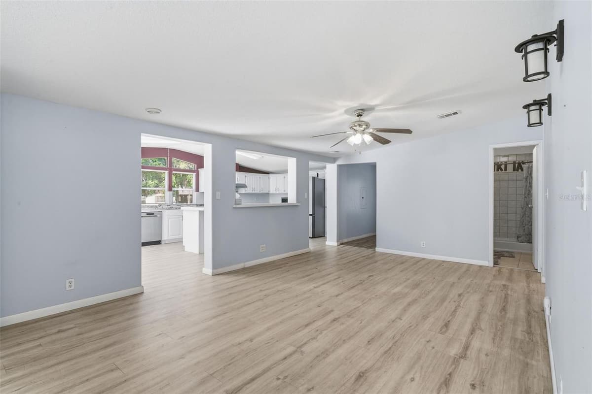 2295 STONEBROOK DRIVE — photo 6 of 63