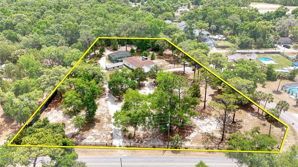 2295 STONEBROOK DRIVE — photo 60 of 63