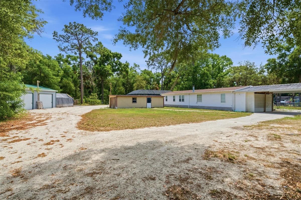 2295 STONEBROOK DRIVE — photo 45 of 63