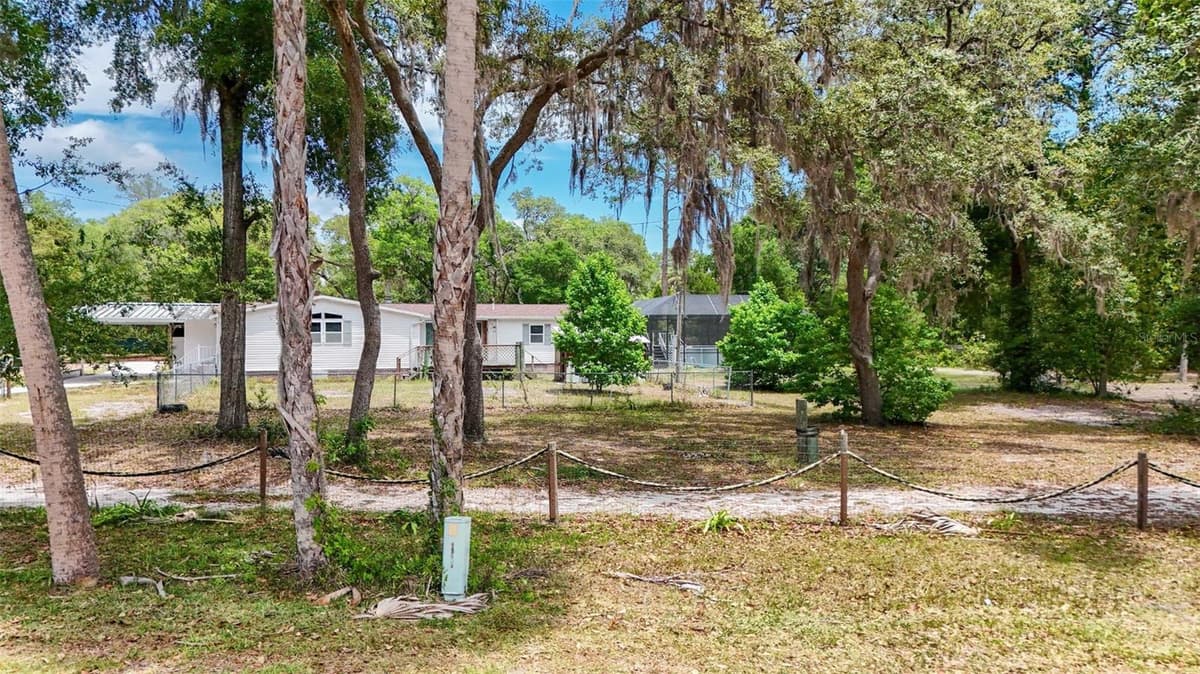 2295 STONEBROOK DRIVE — photo 47 of 63