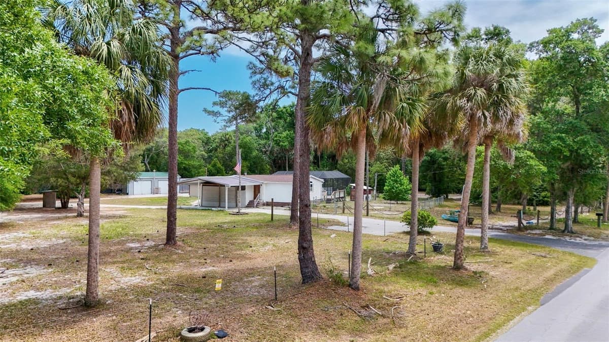 2295 STONEBROOK DRIVE — photo 48 of 63