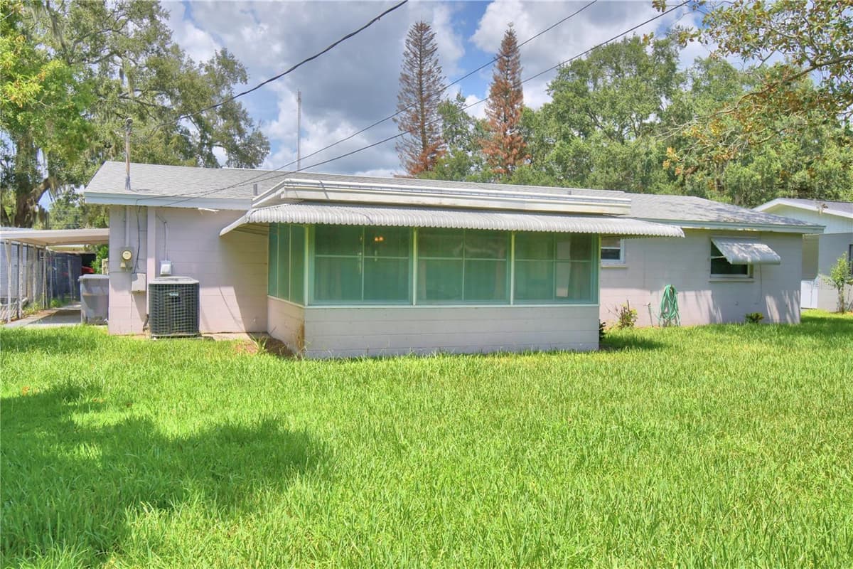 2521 MCCRANIE PLACE — photo 47 of 49