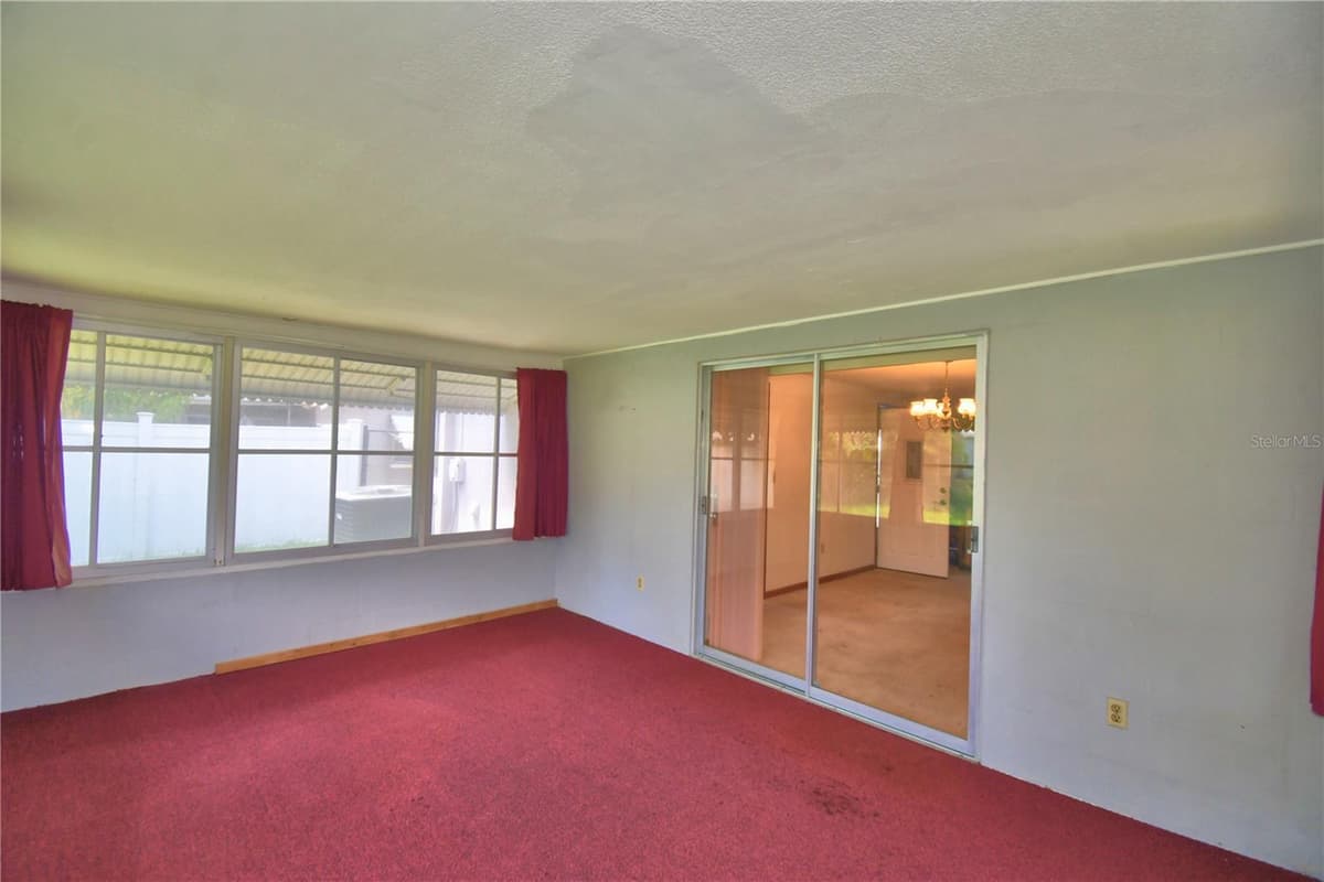 2521 MCCRANIE PLACE — photo 36 of 49