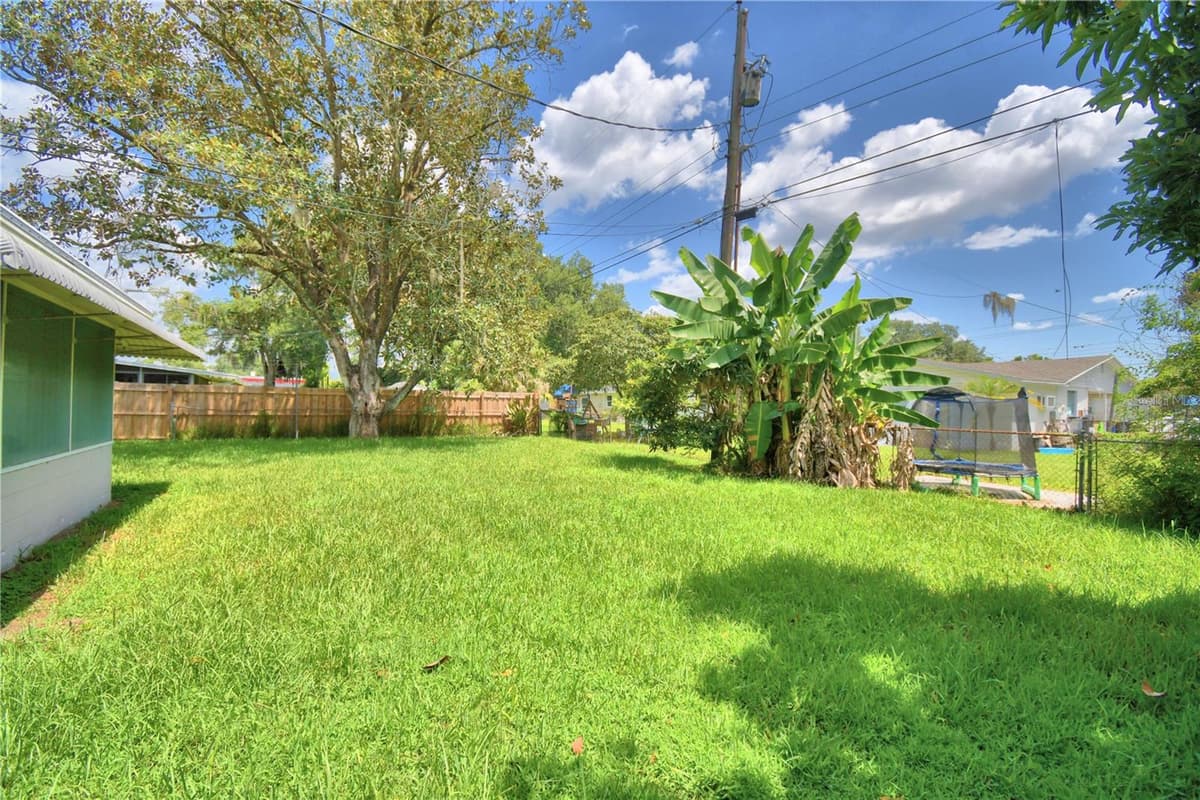 2521 MCCRANIE PLACE — photo 48 of 49