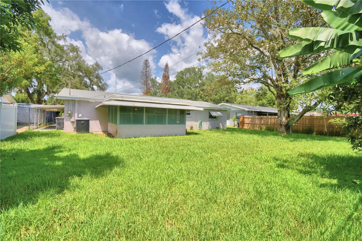 2521 MCCRANIE PLACE — photo 46 of 49