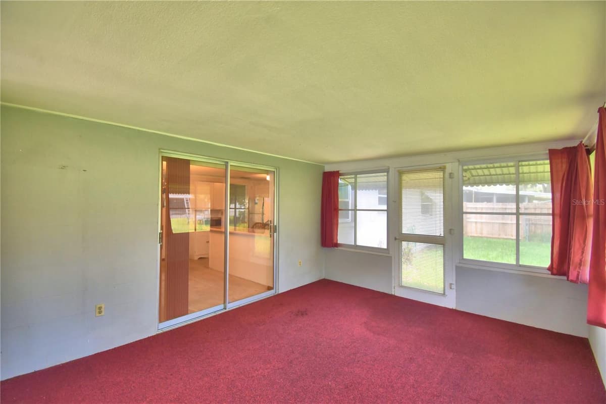 2521 MCCRANIE PLACE — photo 37 of 49