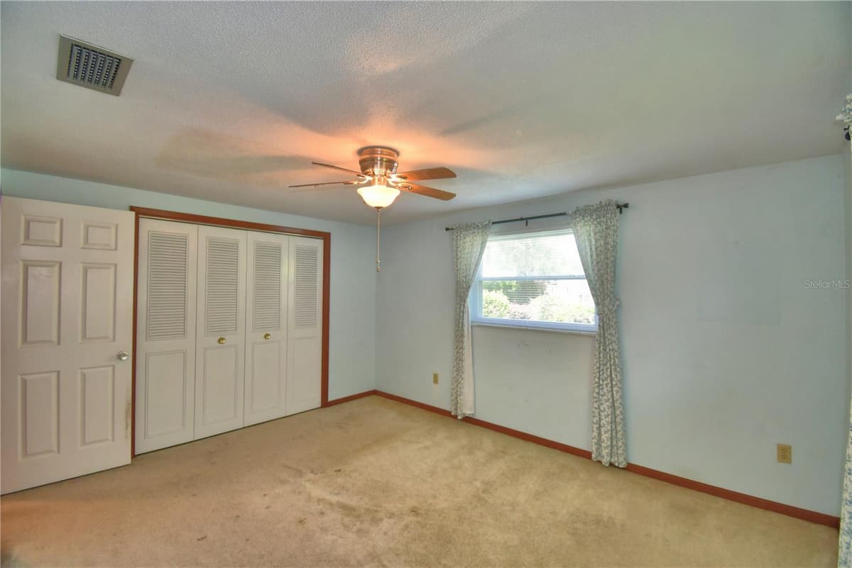 2521 MCCRANIE PLACE — photo 27 of 49