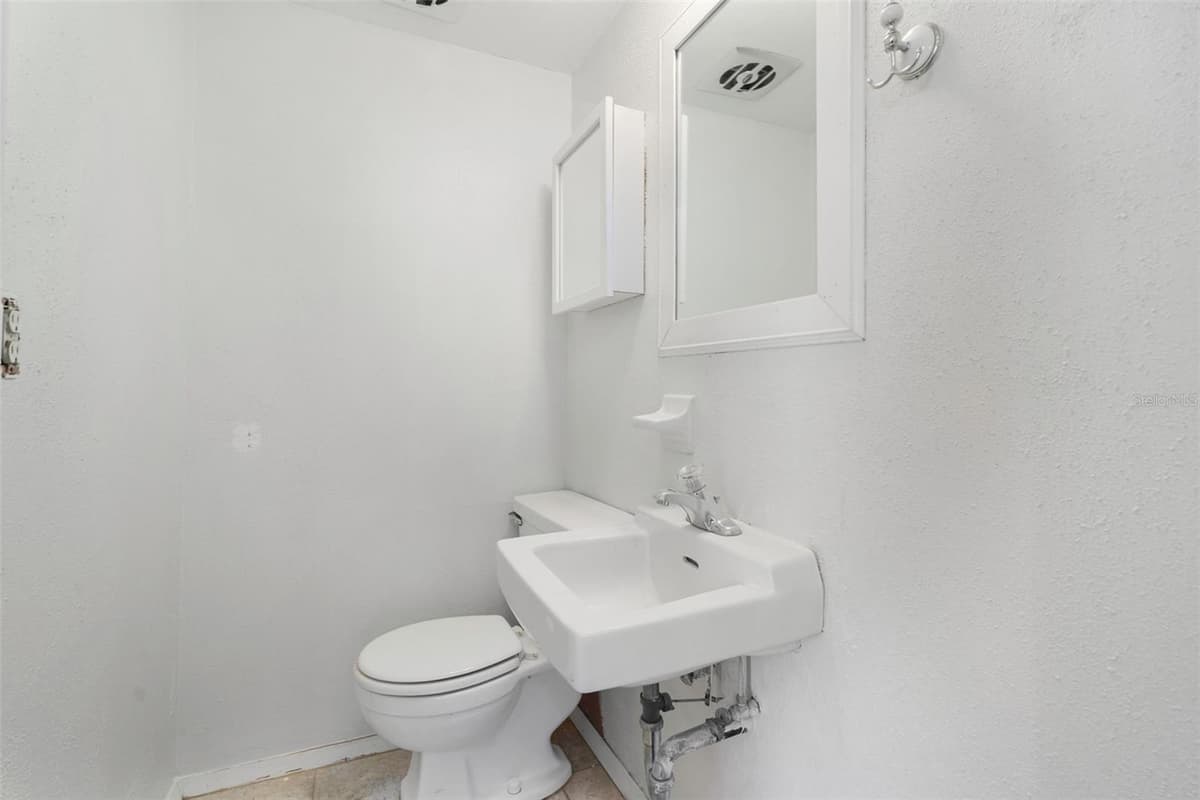 1455 COURT STREET — photo 11 of 28
