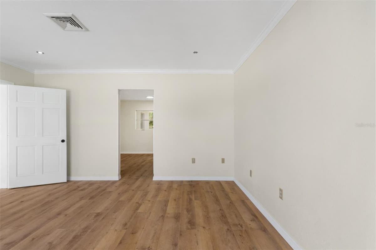 1455 COURT STREET — photo 4 of 28