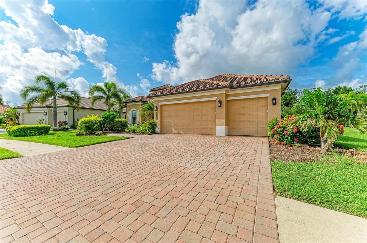13440 CAMPANILE COURT — photo 2 of 64