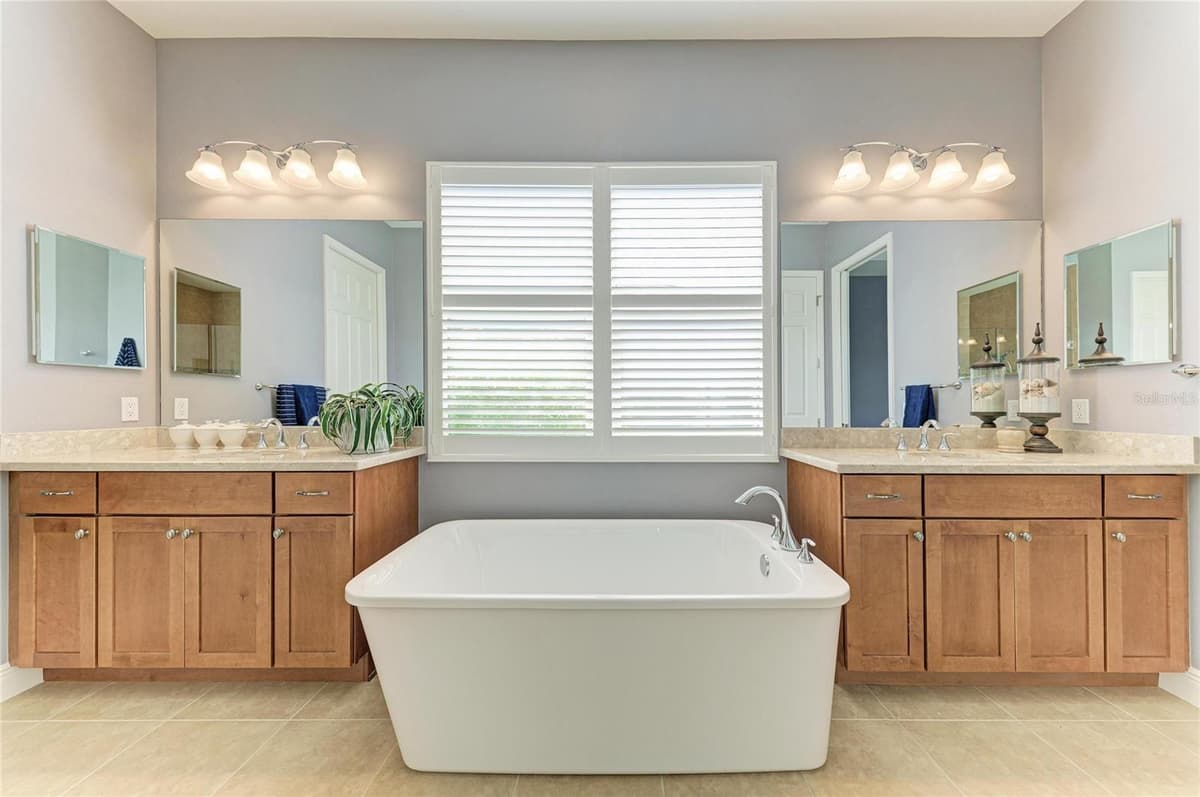 13440 CAMPANILE COURT — photo 25 of 64