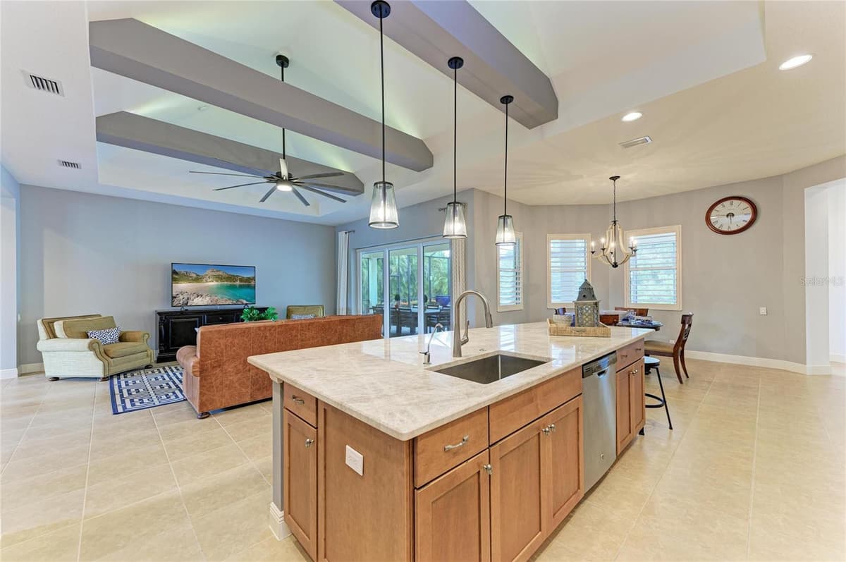 13440 CAMPANILE COURT — photo 10 of 64
