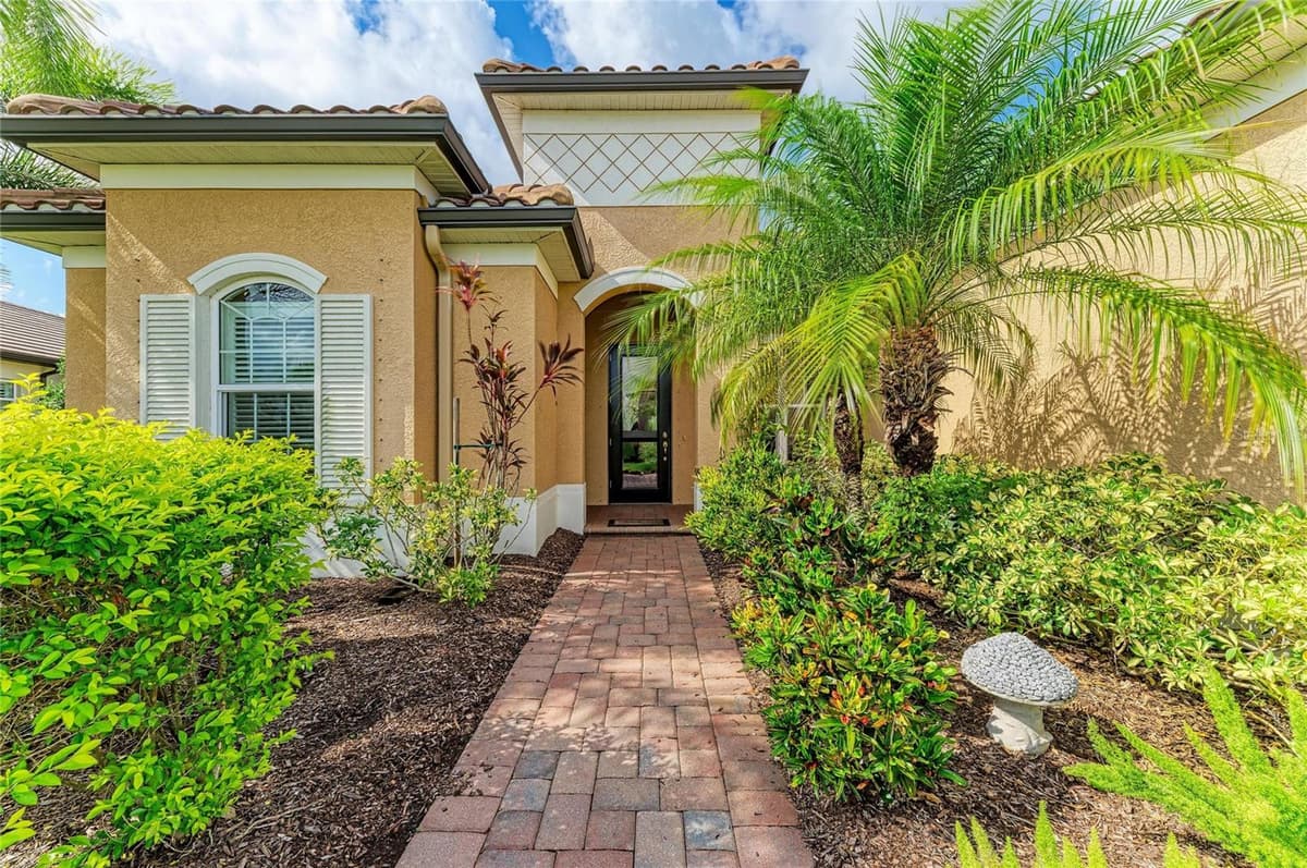 13440 CAMPANILE COURT — photo 3 of 64