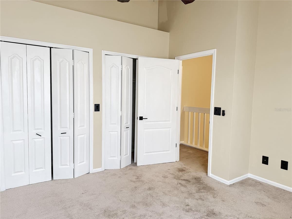 4125 LAKE ORLANDO PARKWAY — photo 26 of 39