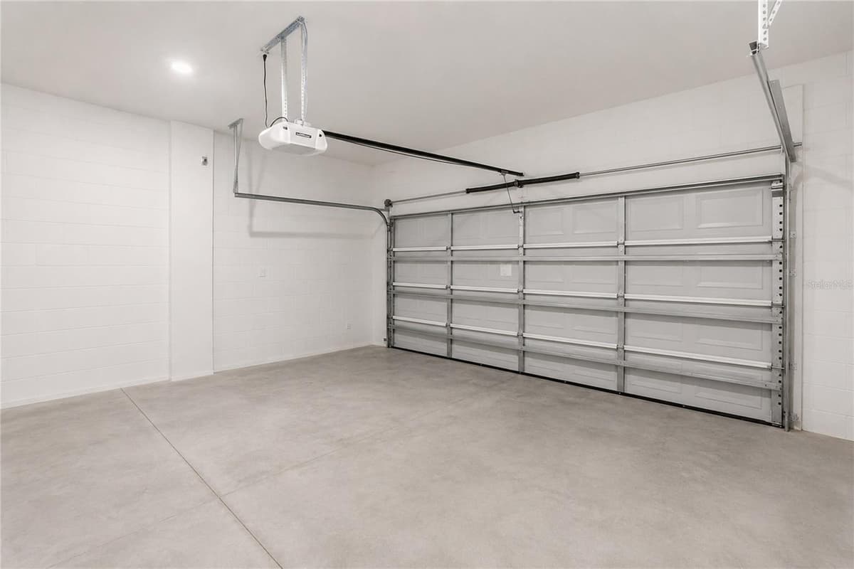 426 HUDSON STREET — photo 25 of 29