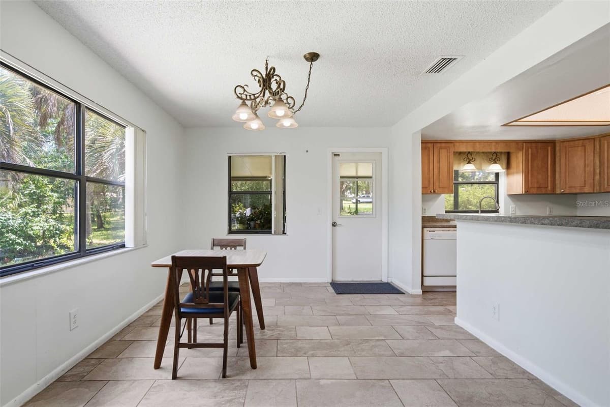 385 CORNISH POINT — photo 12 of 69