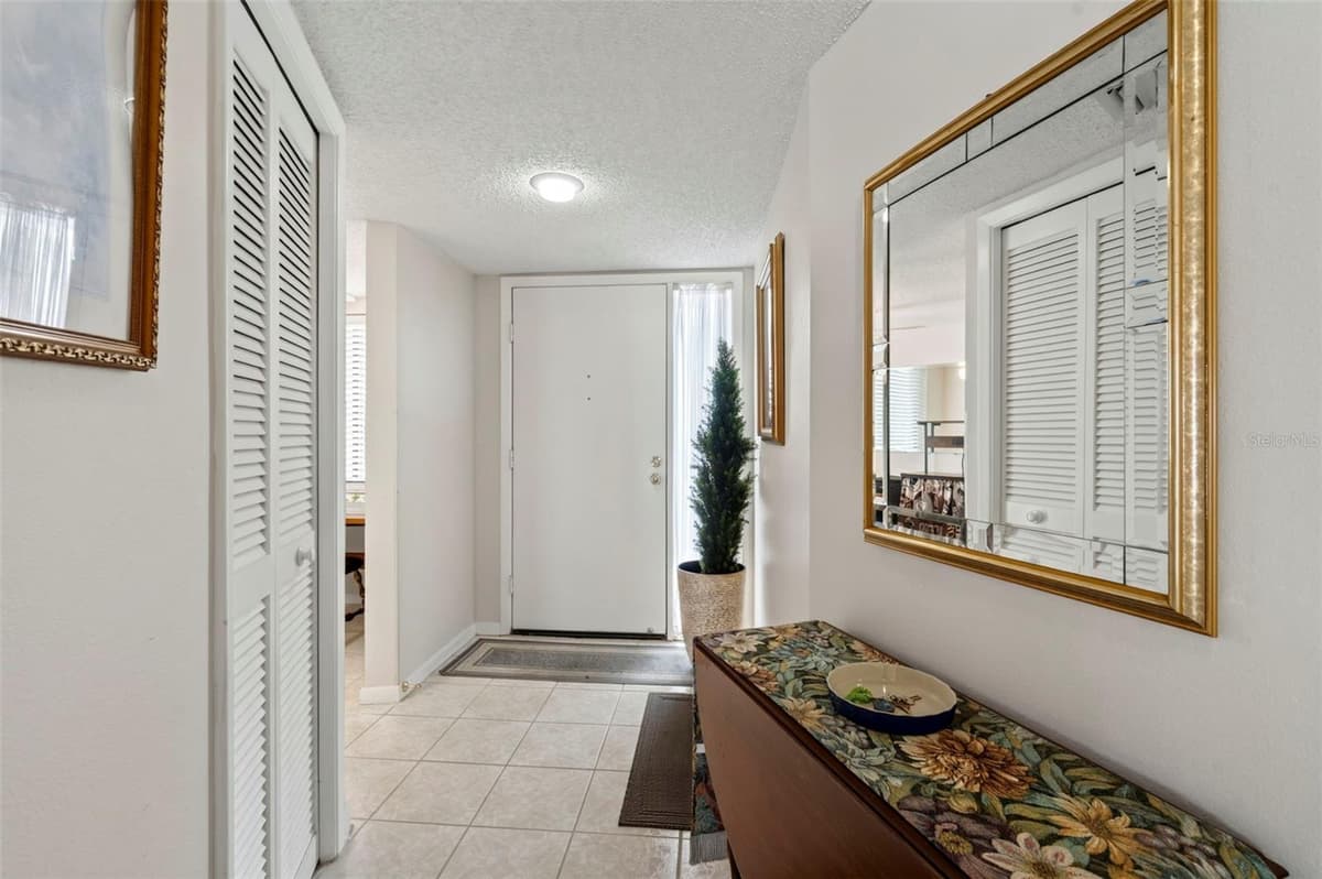 4650 BAY BOULEVARD — photo 4 of 60