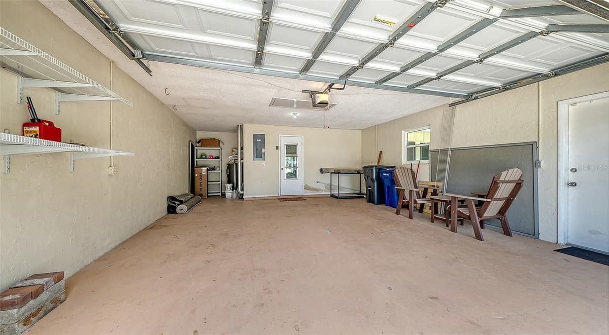 5621 PALM AIRE DRIVE — photo 37 of 47