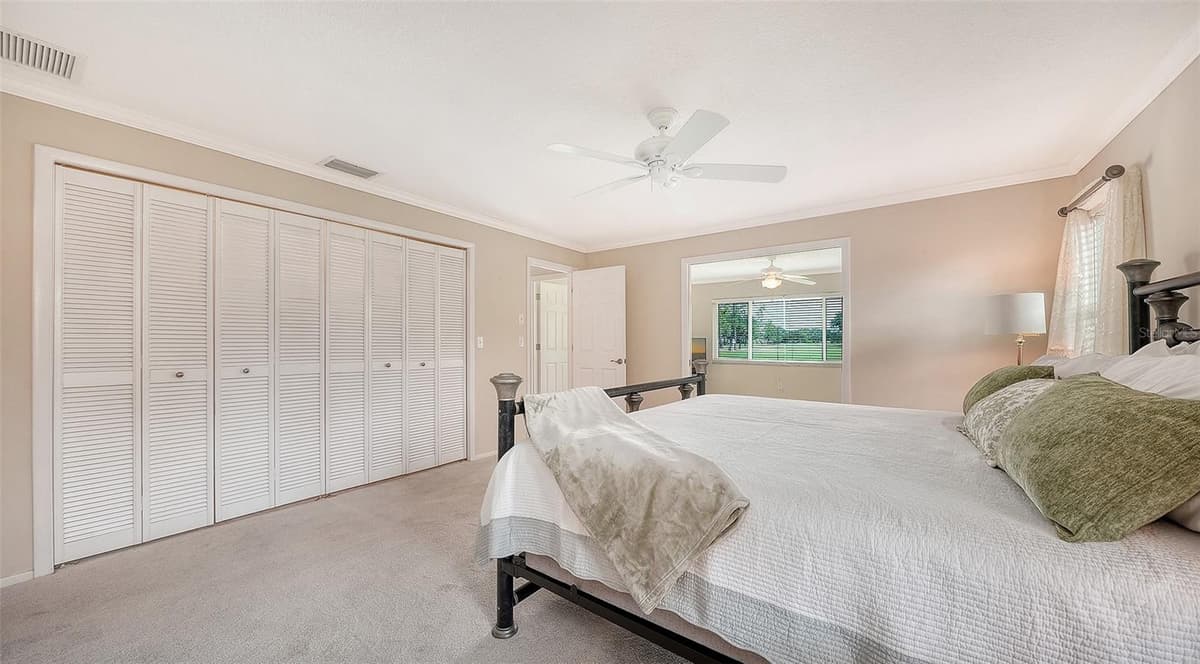5621 PALM AIRE DRIVE — photo 27 of 47