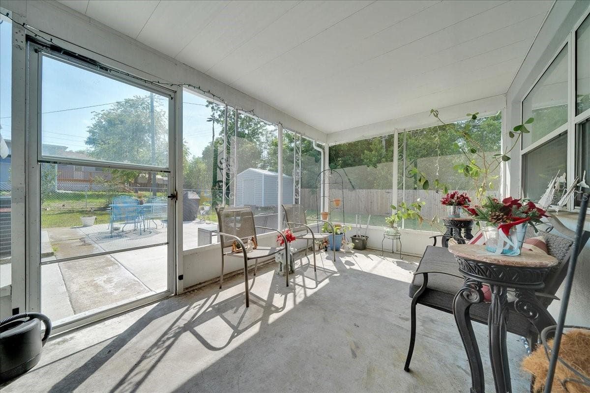 66 DESOTO STREET — photo 26 of 43