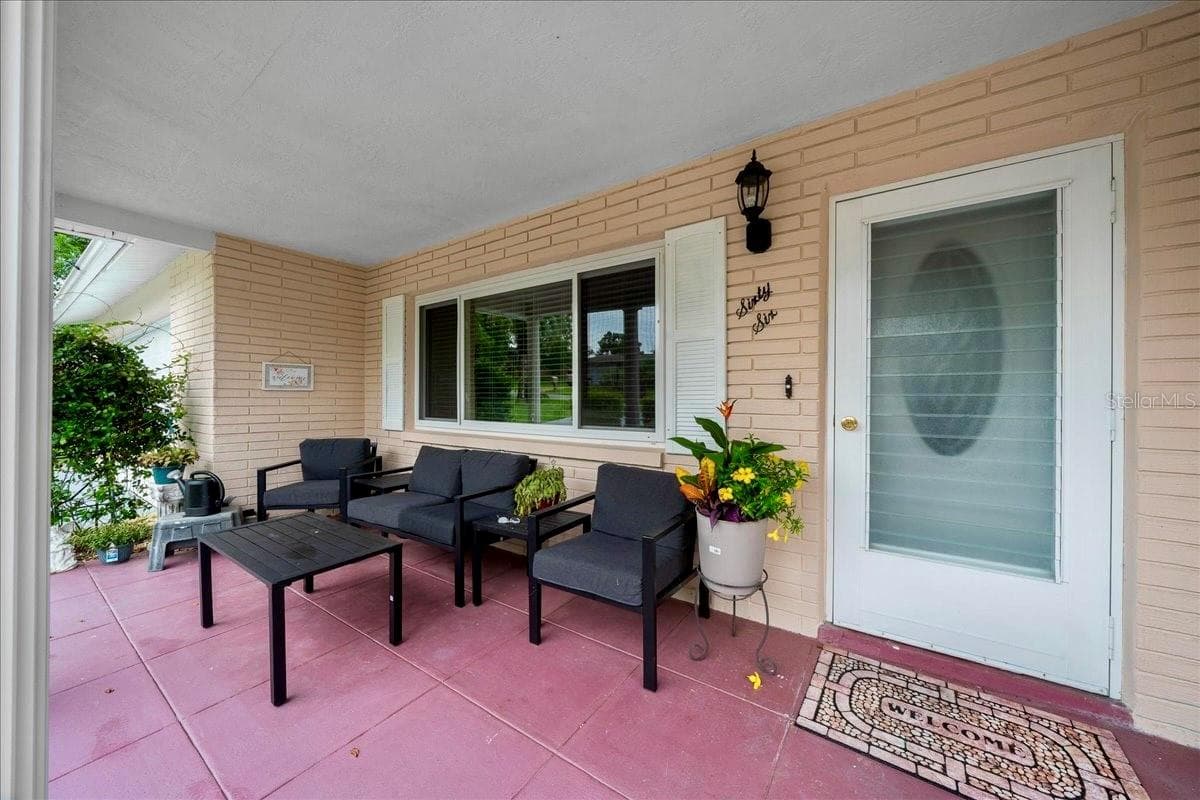 66 DESOTO STREET — photo 6 of 43
