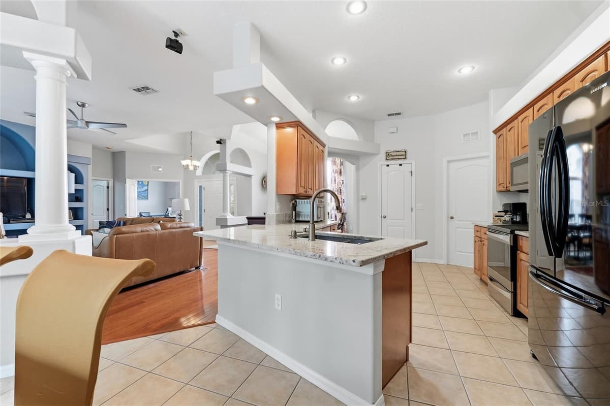 3410 IRONDALE AVENUE — photo 33 of 61