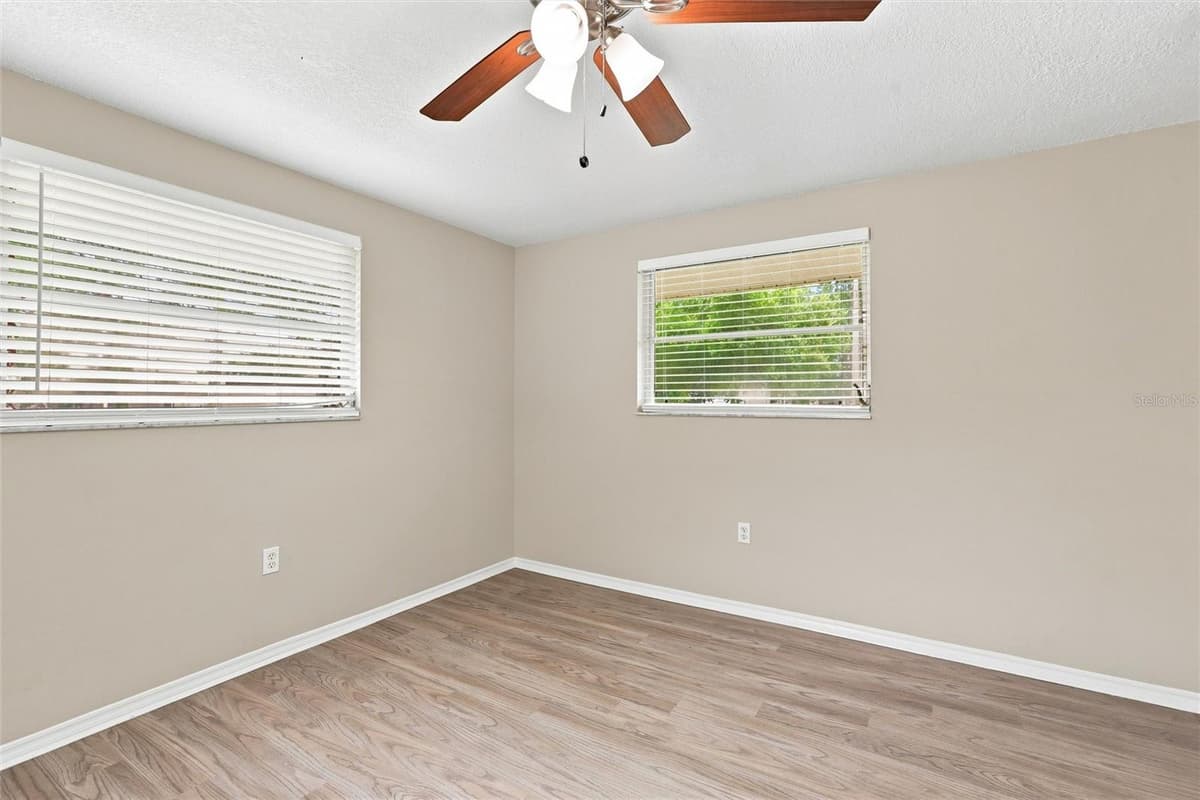 131 DEGAS DRIVE — photo 25 of 42