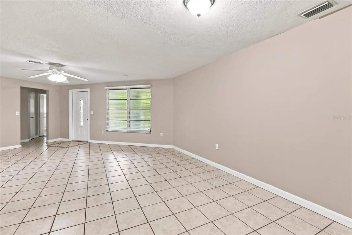 131 DEGAS DRIVE — photo 11 of 42