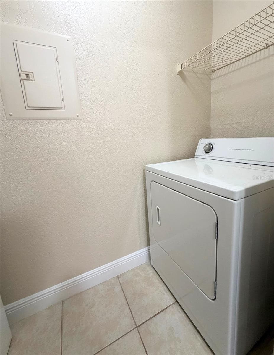 2550 ALAFAYA TRAIL — photo 8 of 13
