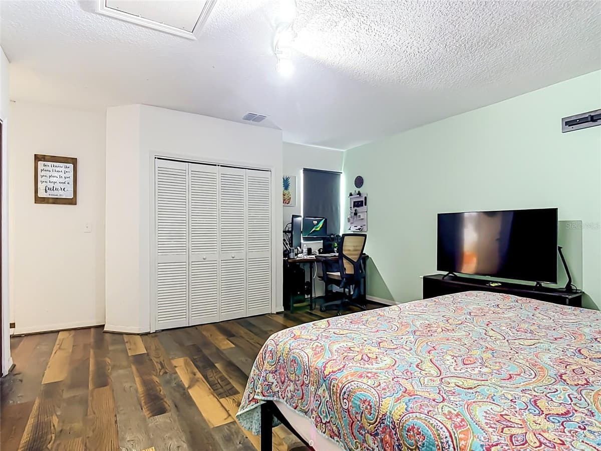 7732 WATER OAK CT — photo 37 of 56