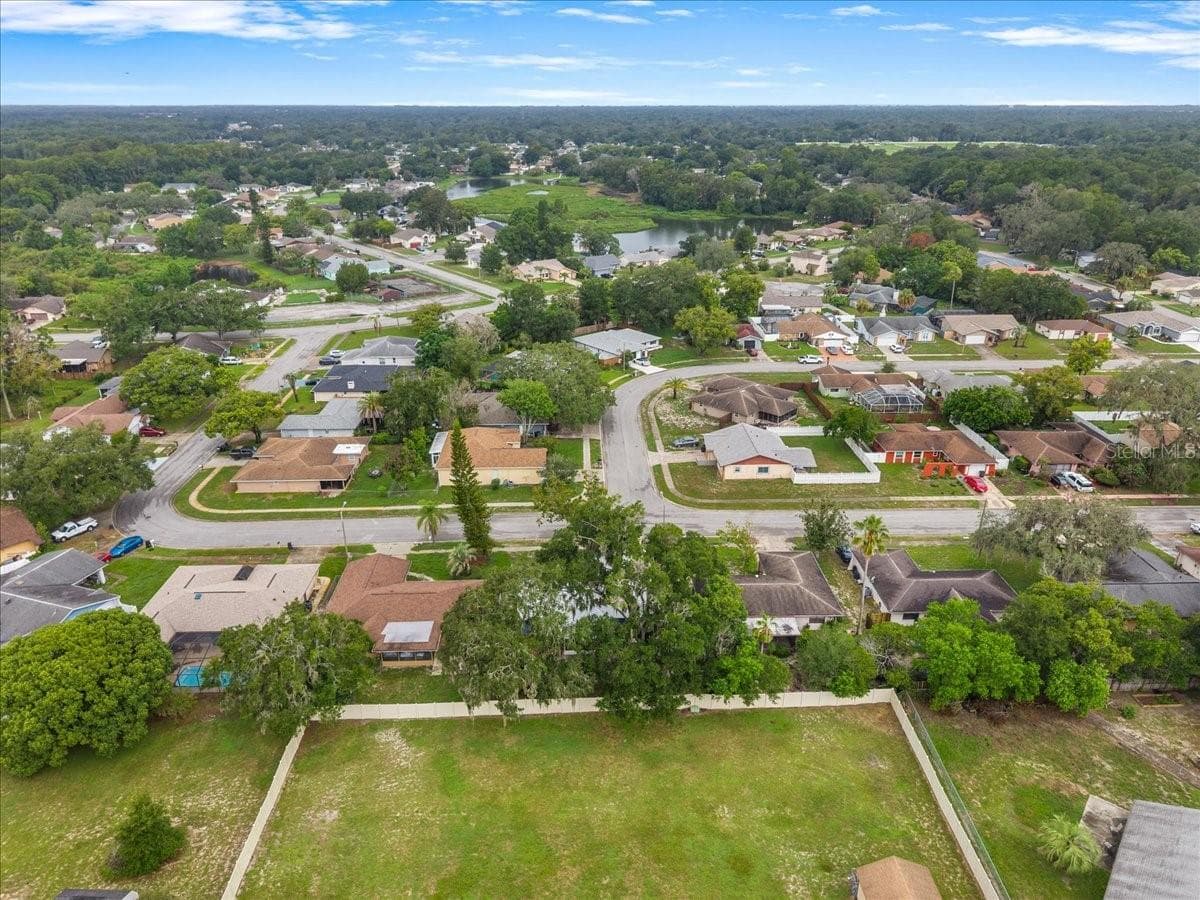 12830 LAKE TREE LANE — photo 48 of 51