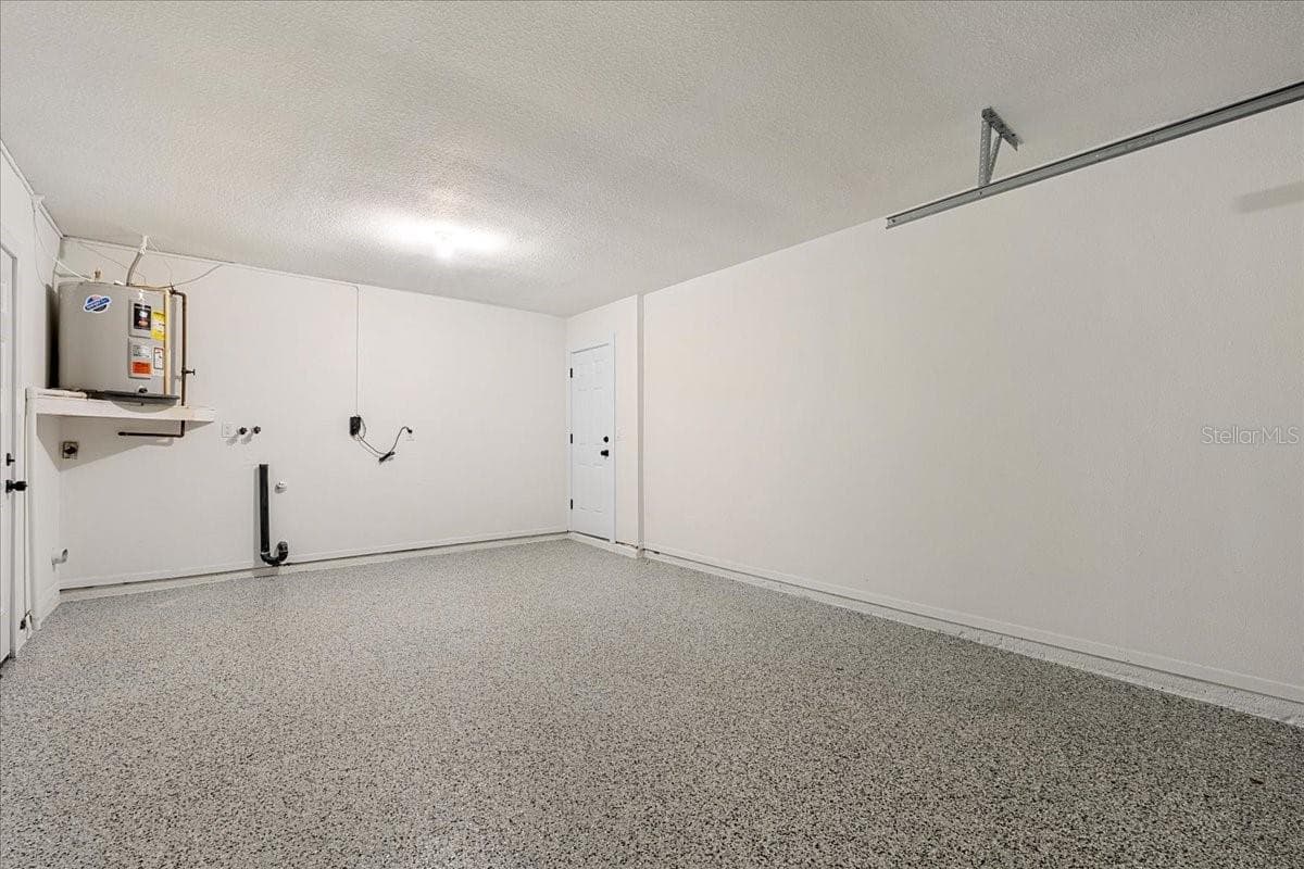 12830 LAKE TREE LANE — photo 25 of 51