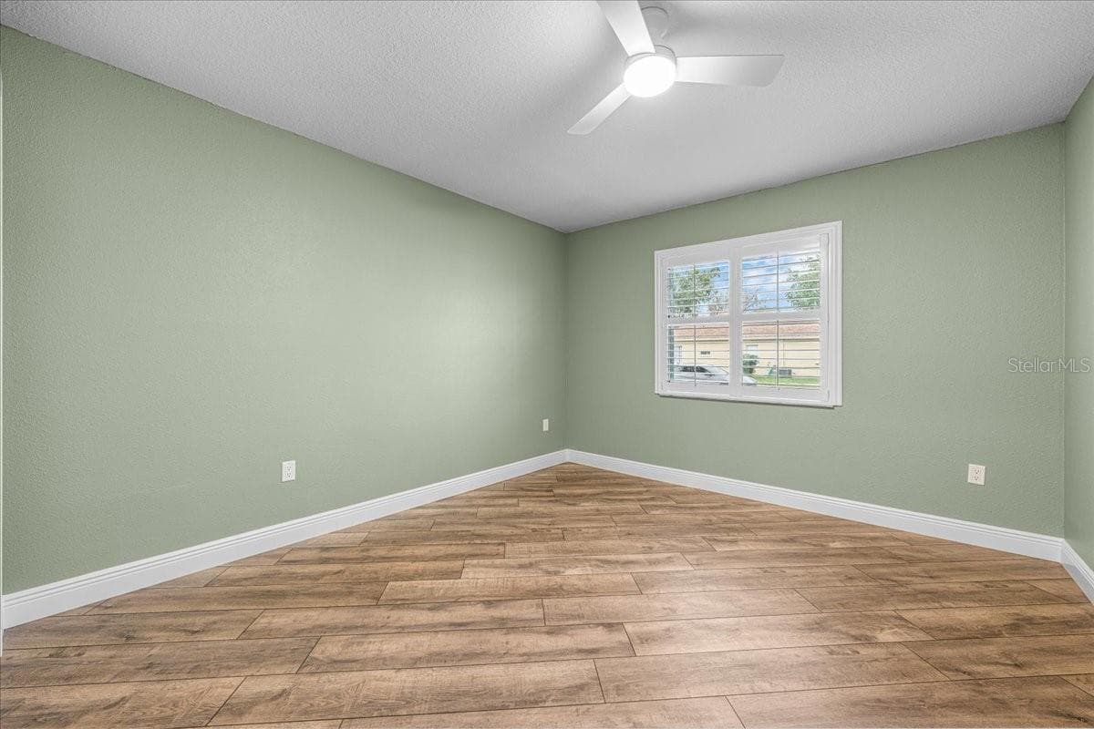 12830 LAKE TREE LANE — photo 19 of 51