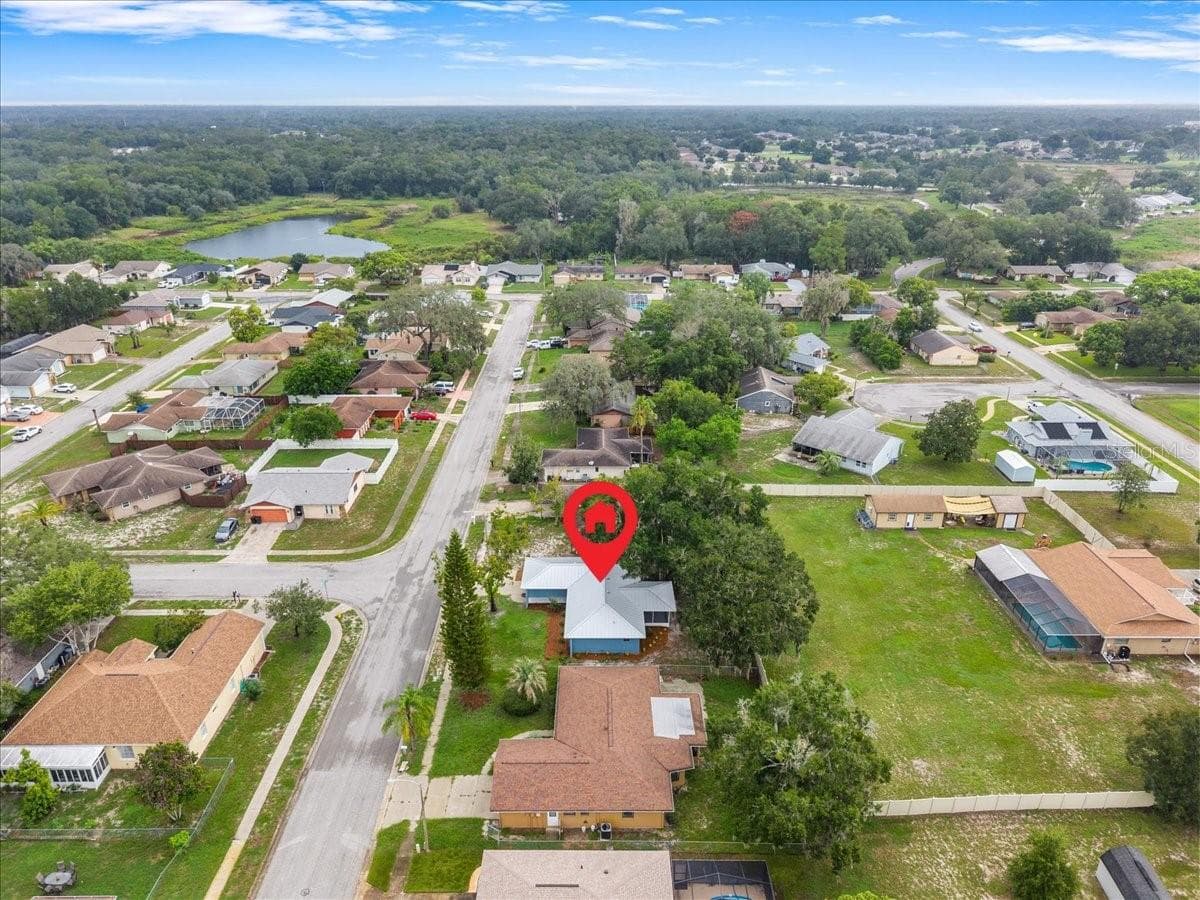 12830 LAKE TREE LANE — photo 38 of 51